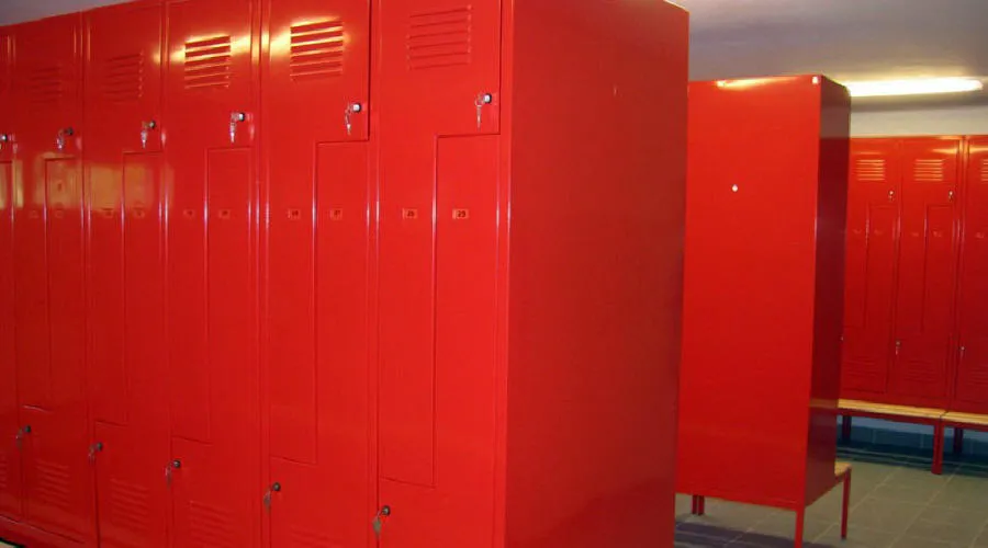 Kilnojamųjų stelažų, mobilių spintų, metalinių sandėlio biuro baldų gamintojas, Lenkija